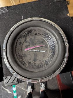 Audiobahn AW1061T 300-Watt Car Subwoofer with Chrome Flame Design