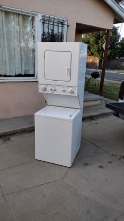 24 inch wede stackable electric ⚡ 220 volts