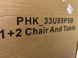 Garvee table & 2 chairs unopened
