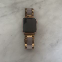 Series 2 Rose Gold Apple Watch- Works!
