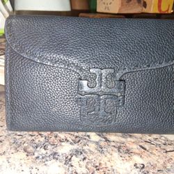 Good Used CONDITION Tory Burch WALLET 
