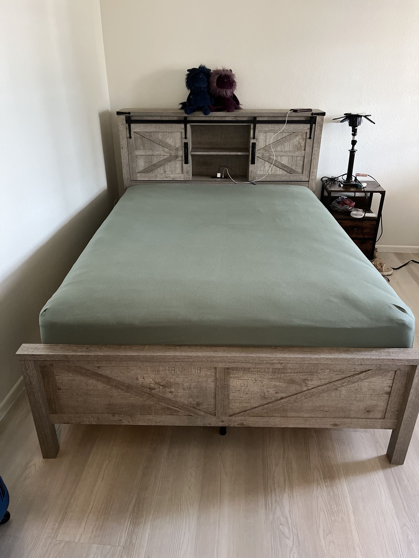 Bed Frame And Mattress 