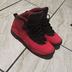 Jordan 10 Fusion Reds Size 6.5 Y