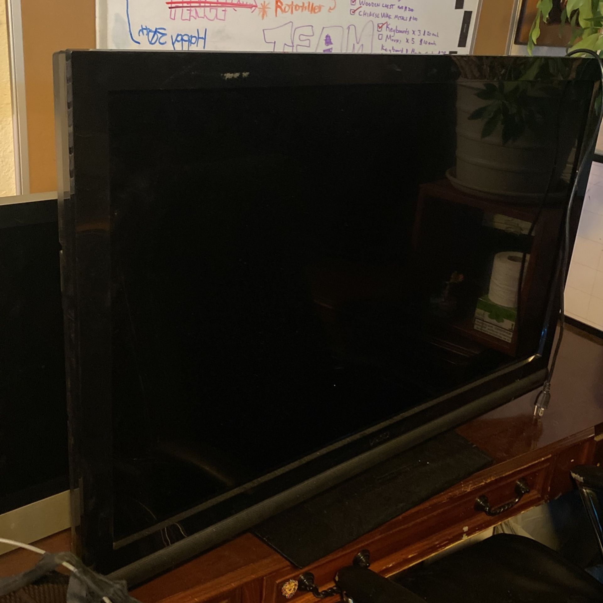 42” Vizio HDTV