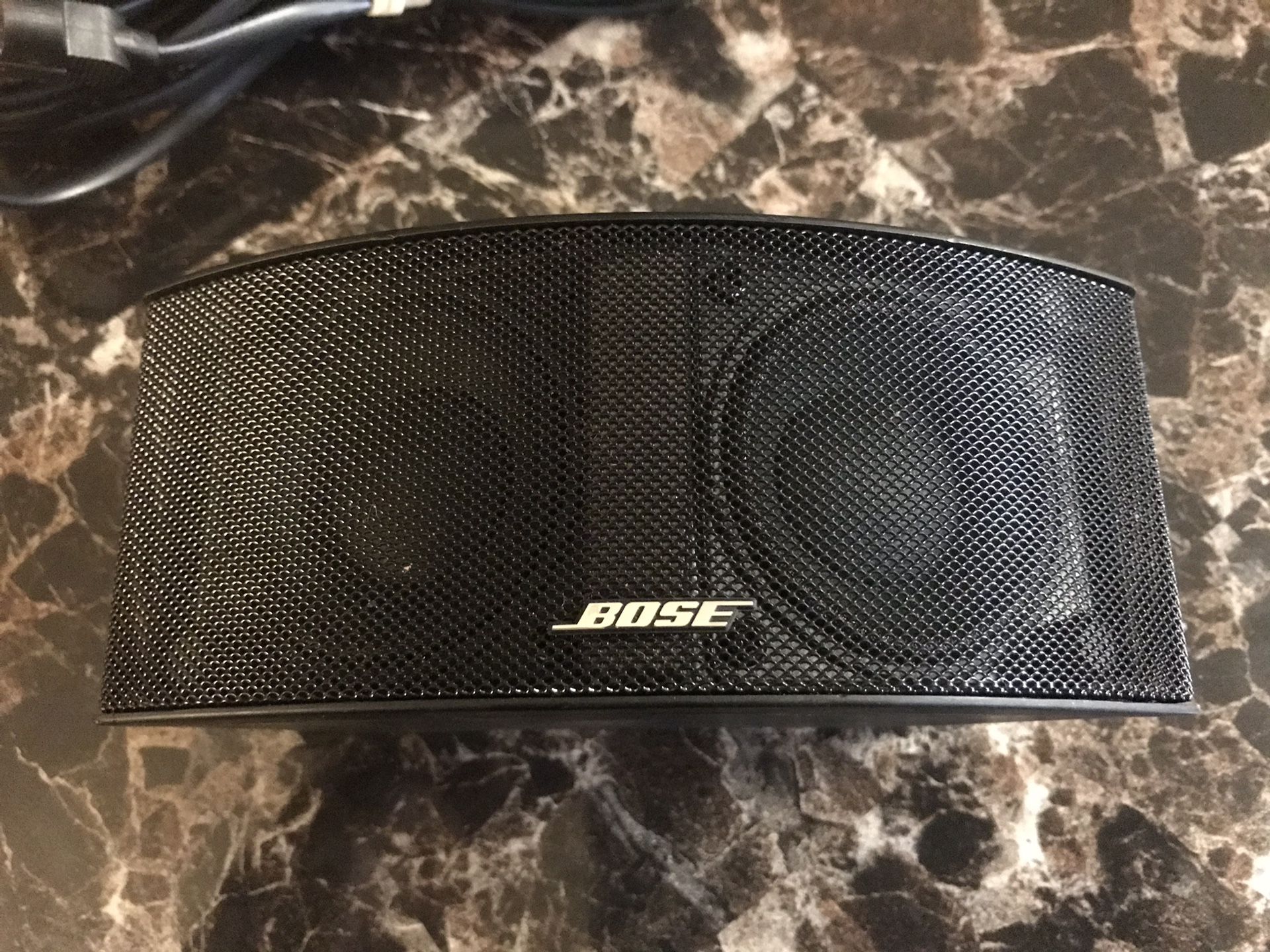 SMALL BOSE SPEAKER