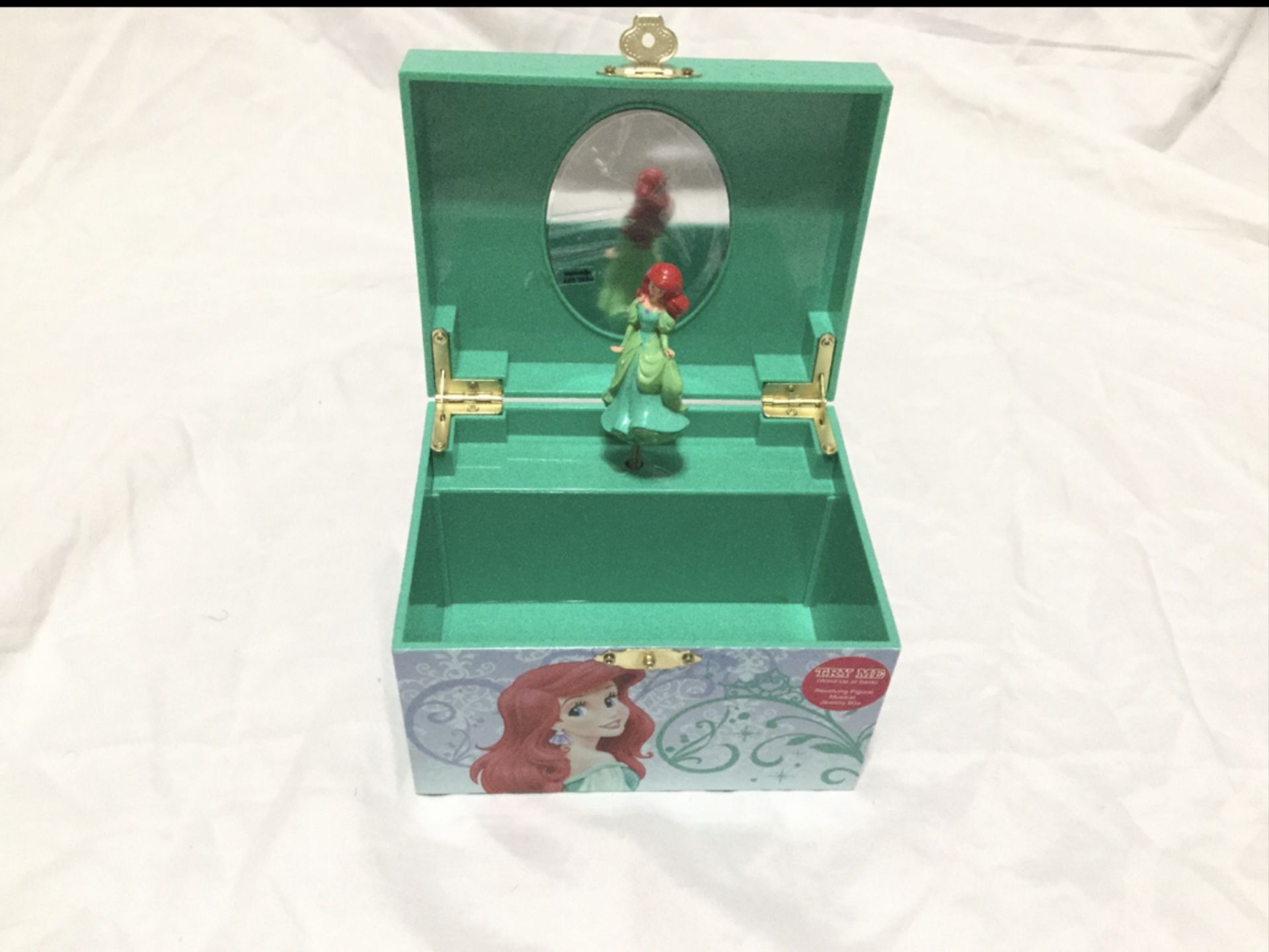 Small Disney Princess Jewelry Box, Ariel Little Mermaid, Plays Music