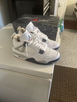 Jordan 4