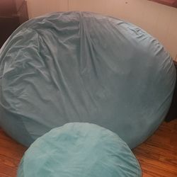 Bean Bag And Footrest 