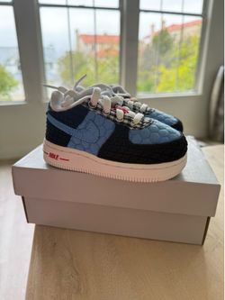 Nike Air Force baby