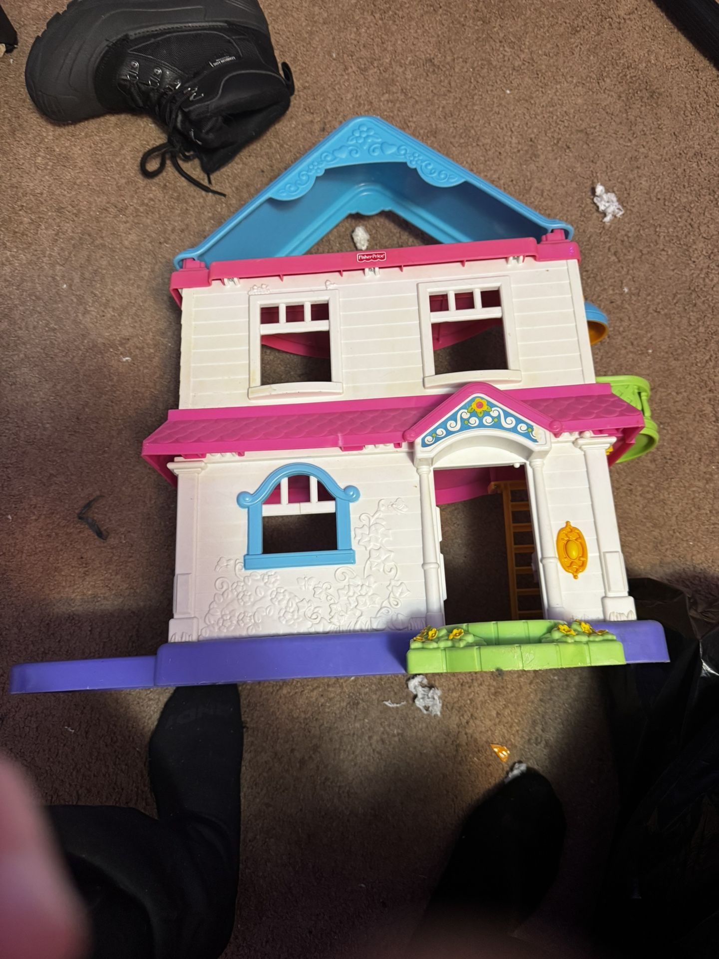 Fisher Price My First Doll House 