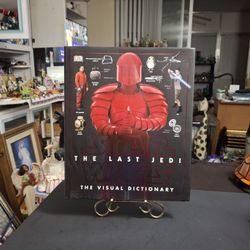 Star Wars: The Last Jedi: The Visual Dictionary- 80 Page Hardcover, Over Over 100 Images That Detail The Characters, Creatures, Grinds & Technology 