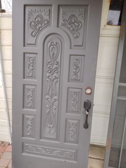 Solid Wood Gray Door   36,"Inches Wide X. 80" Inches Tall.    $.  180.  