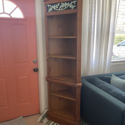 Wood Corner Shelf