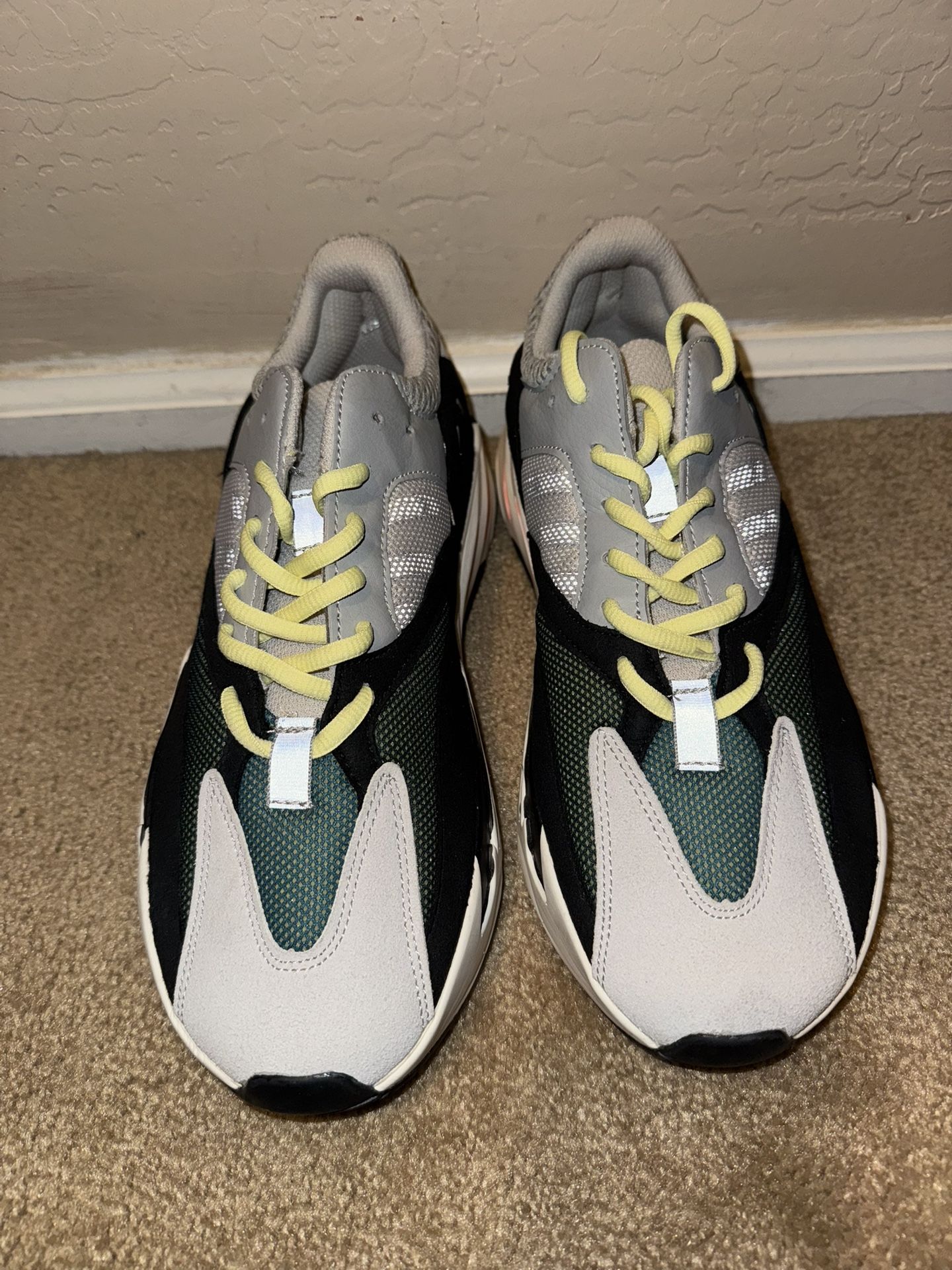 Adidas Yeezy Boost 700 ‘Wave Runner’ 2017 Size 10M ART B75571