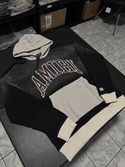 AMi ri Two Tone Vintage Embroidered Hoodie 