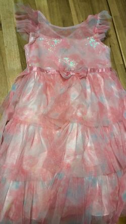 Lot of 4 girls dresses size 5/6