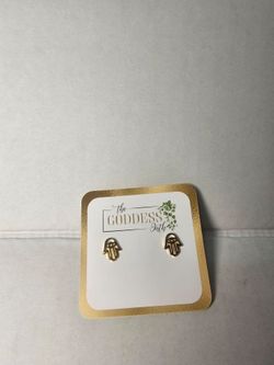 NWT Gold Hamsa Stud Earrings Gold Dipped Sterling Silver Pos Hand Made In Korea