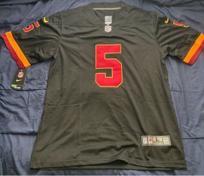 Jayden Daniel’s size Large Black #5 Stitched Field Jersey