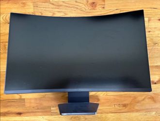LG Curved Monitor 180hz