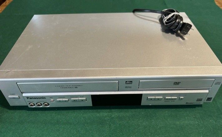 Panasonic VCR DVD player Combo