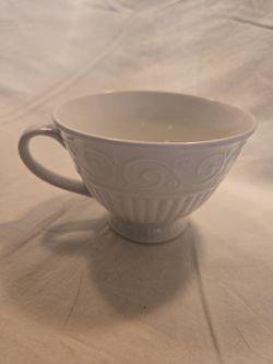 Pair of Vintage Gibson Everyday Claremont Footed Teacups - White (Set of 2)