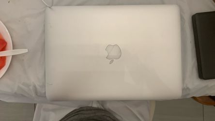 MacBook