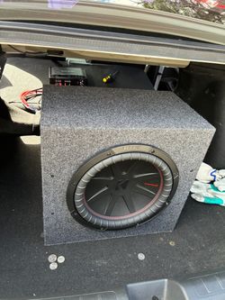 12 “ Kiker comp r subwoofer like new