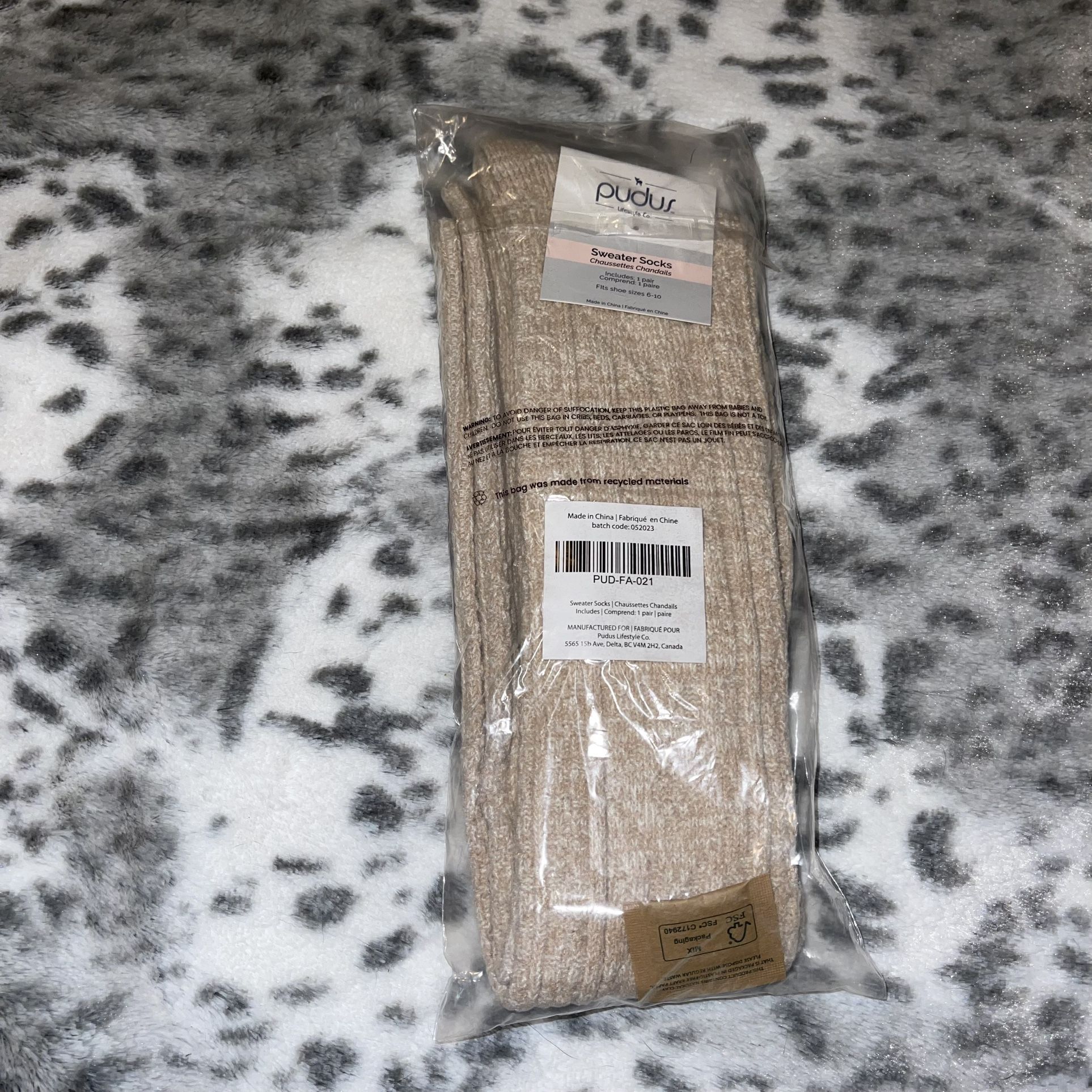 Pudus Lifestyle Co Sweater Socks 