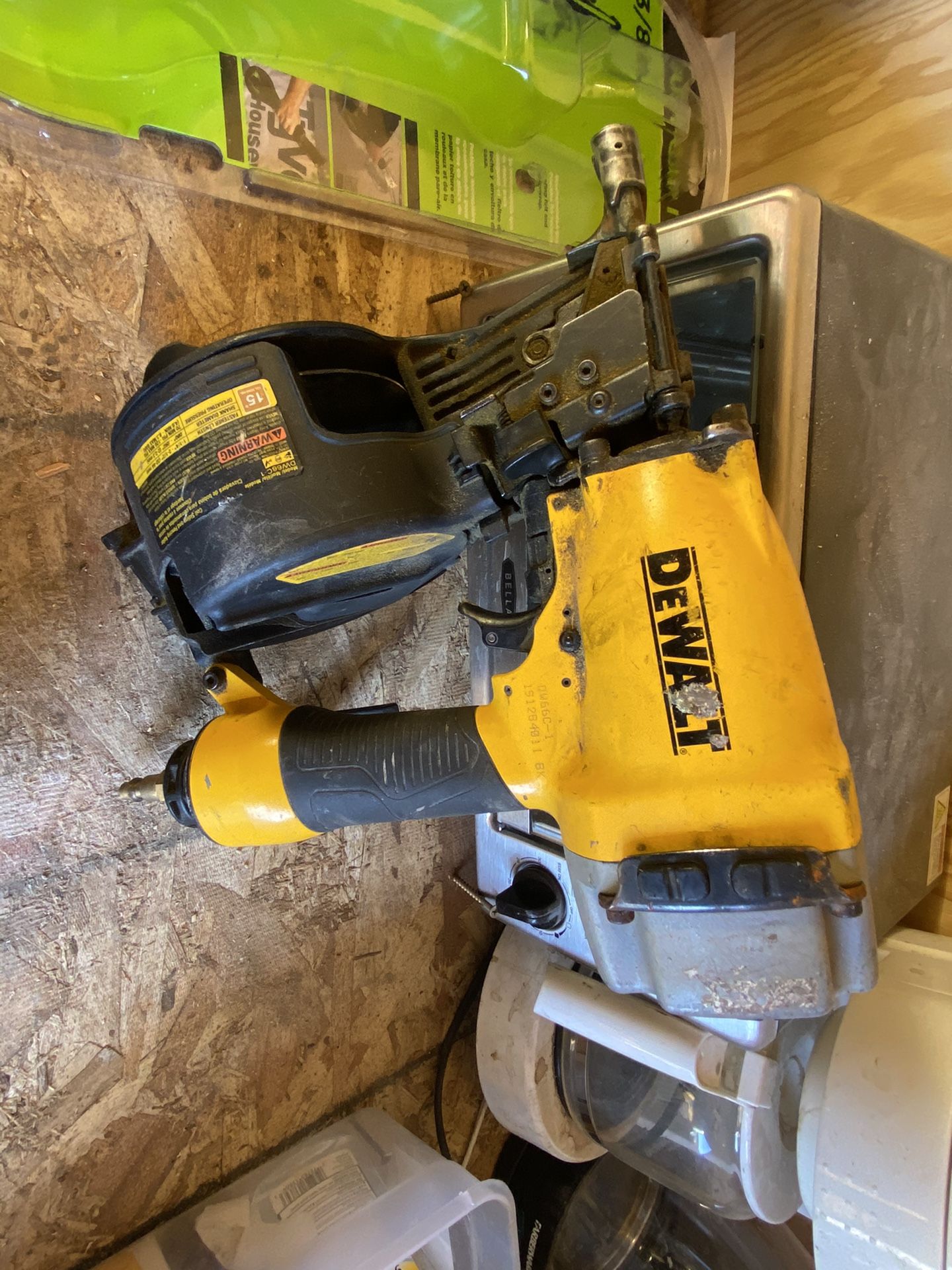 Dewalt Siding Gun 