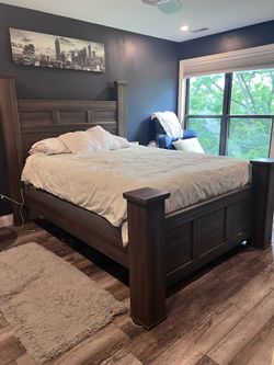 Ashley Furniture Brown Queen Size Bed