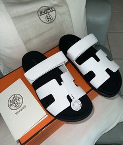 Hermes Chypres Sandals White ( Size 7.5 US)