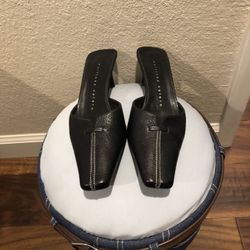 Martinez Valero Black Slides