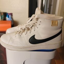 Nike Shoes 