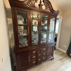 China Cabinet with Hutch and Lighting