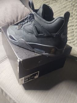 men size 10 Jordan 4s$$$$