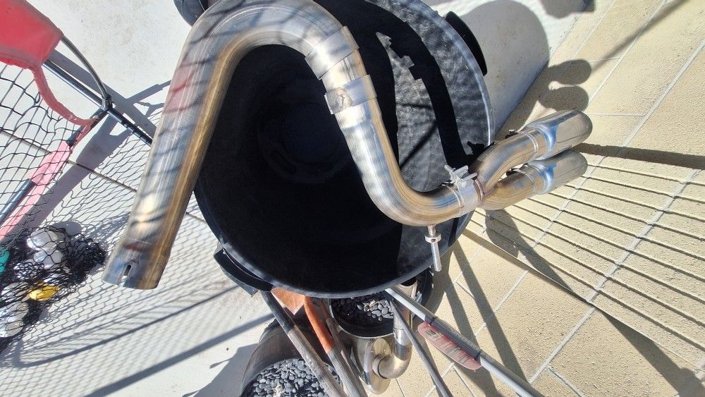 Cat Back Exhaut And Down Pipe