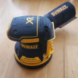 Dewalt 20V Palm Orbital Sander 