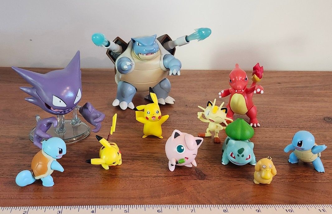 Pokemon Figurines