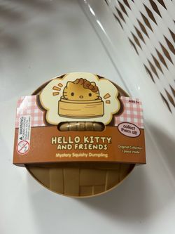 hello kitty and friends dumpling(GOLD)