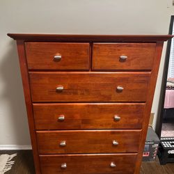Solid wood 6 drawer dresser
