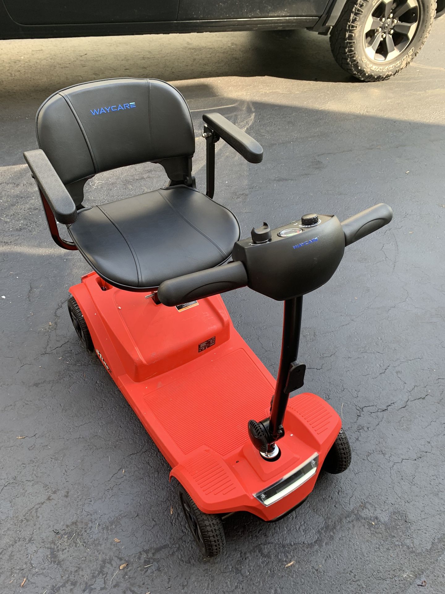 4 Wheel Scooter, Red