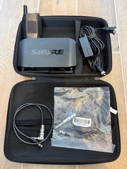 Used SHURE GLXD4 Wireless System - Good Condition