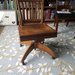 rolling antique office chair w.h.gunlocke chair company