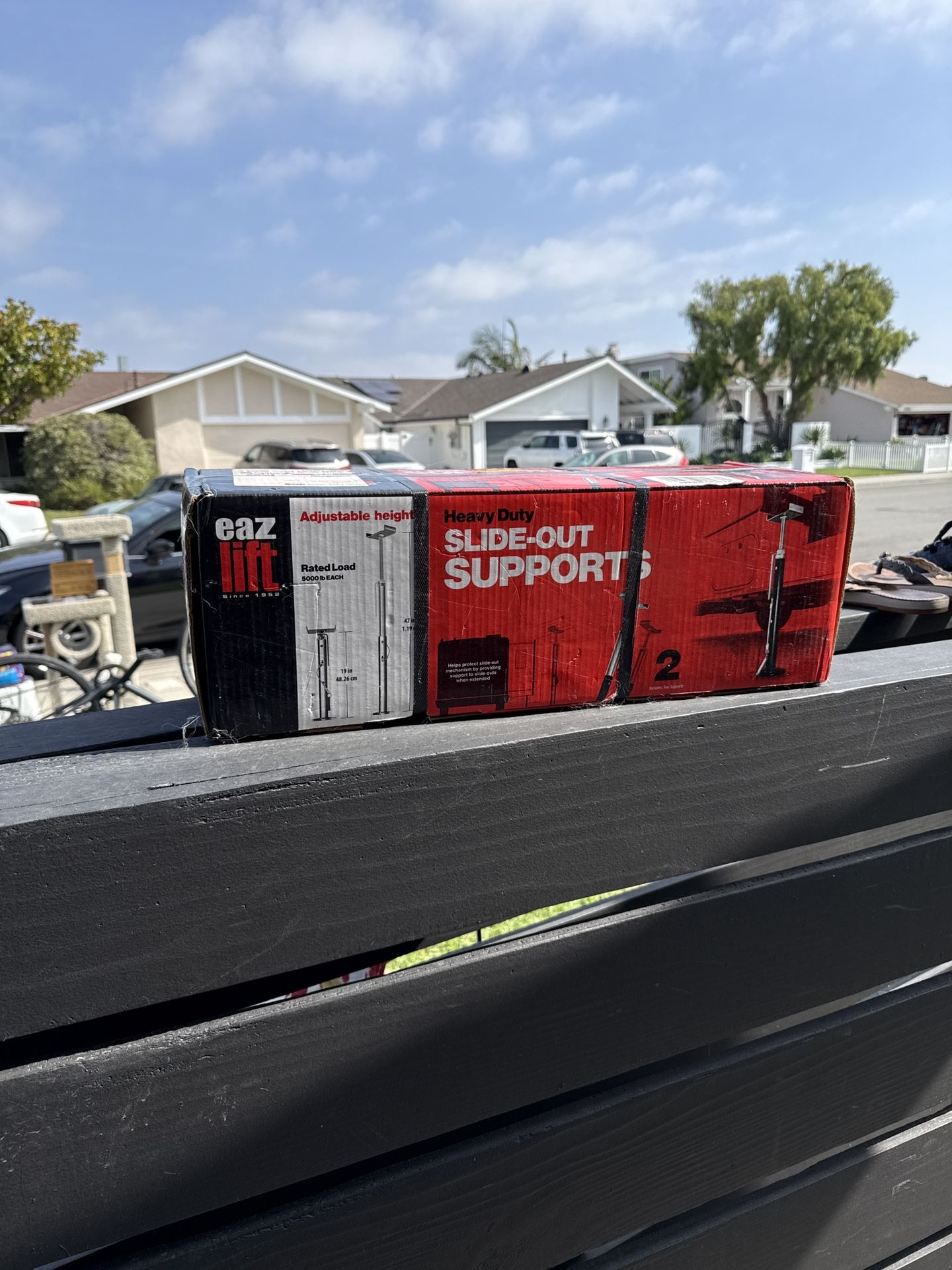 Eaz-Lift RV Slide-Out Supports (2-Pack) – New – $60