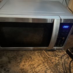 like new microwave 