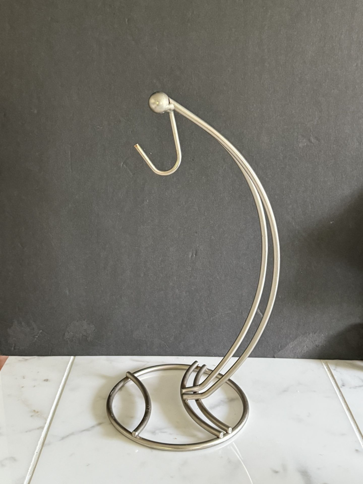Banana Hanger Brushed Metal **Like New**