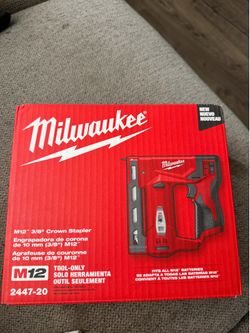 Milwaukee Stapler
