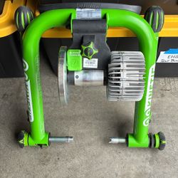 Kinetic Road Machine Smart Control Bike trainer