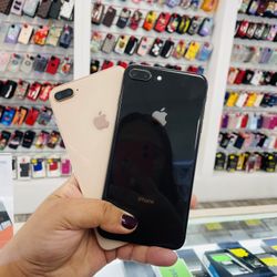 iPhone 8 Plus 