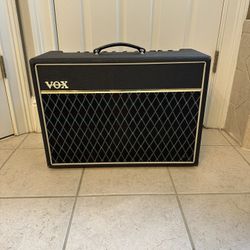 Vox Cambridge 30 Reverb Twin Model V9320 30-Watt 2x10 Guitar Combo 